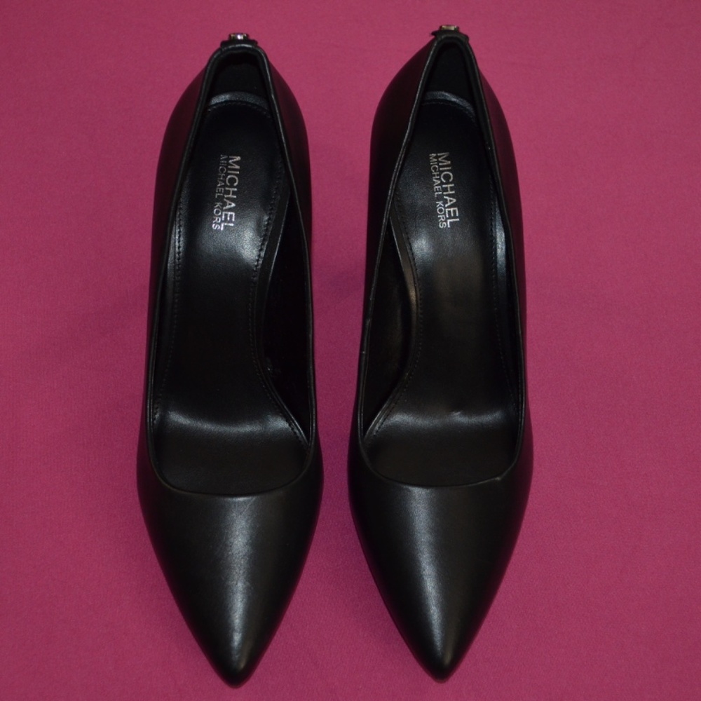 Michael Kors New Dorthy Flex Leather Pump